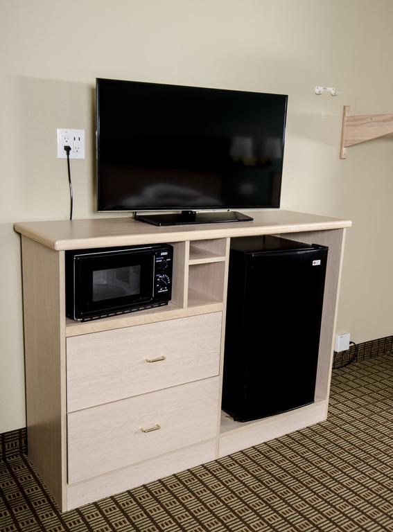 Days Inn By Wyndham Portland Central Esterno foto